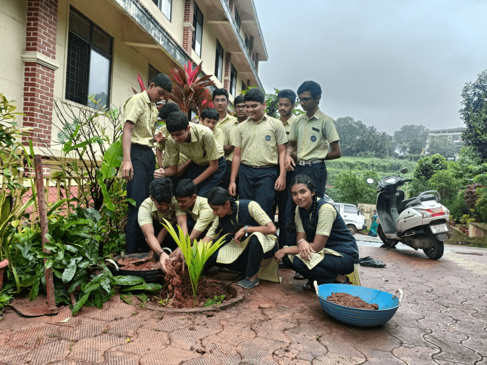 The Importance of Community Service in CBSE Schools in Indore: Instilling a Sense of Responsibility